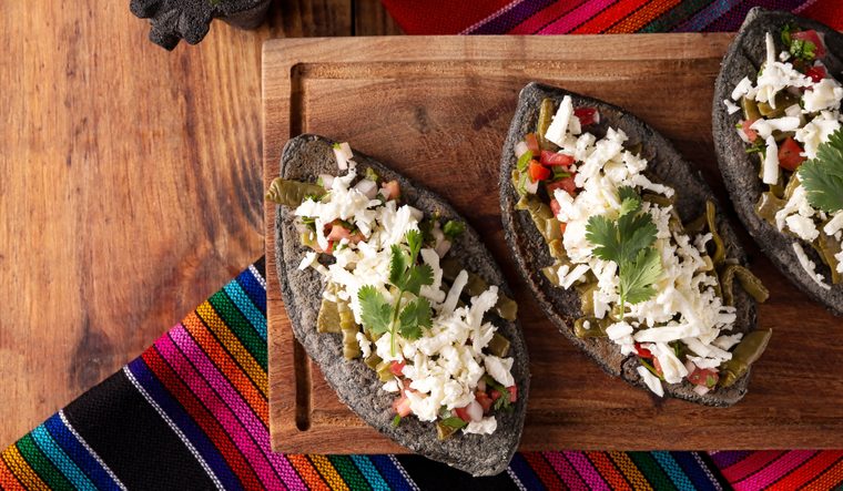 Esta receta tiene origen prehispánico y se mantiene vigente hasta hoy. Esta receta tiene origen prehispánico y se mantiene vigente hasta hoy.