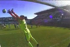 con ayuda de ibanez: golazo de banfield para vencer al tomba