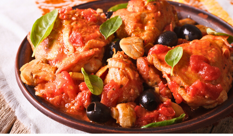 La mejor receta de pollo alla cacciatora para sorprender en casa Foto: Shutterstock