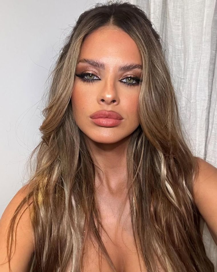 La actriz no logra liberarse de la tormenta mediática. Foto: Instagram @sangrejaponesa.