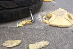 Los bulones te los dejan para que los saques con tu cubierta.Foto: Mario Vadillo.