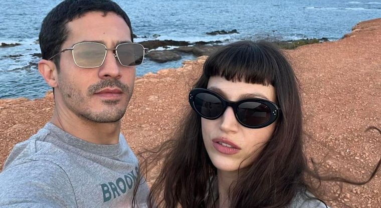El Chino Darín y Úrsula Corberó en Ibiza. 