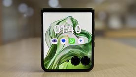 El Motorola Razr+ 2025 se destaca por su pantalla externa de 4 pulgadas. El Motorola Razr+ 2025 se destaca por su pantalla externa de 4 pulgadas.