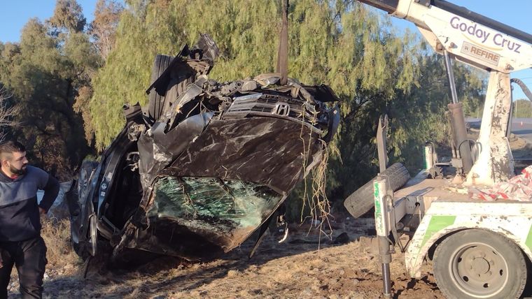 El auto quedó destruido