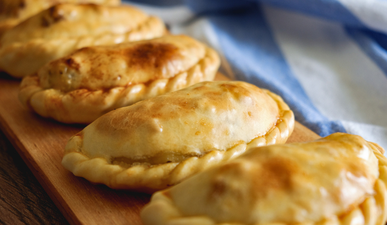 Empanadas salteñas: el sabor del noroeste argentino en tu mesa Foto: Shutterstock