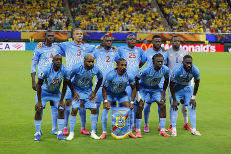 La R.D. del Congo y Uzbekistán se enfrentan en el Mercedes-Benz Stadium de Atlanta. La R.D. del Congo y Uzbekistán se enfrentan en el Mercedes-Benz Stadium de Atlanta.