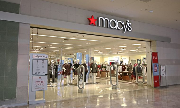 Macys es una de las cadenas perfectas para completar cualquier look. Foto: PYMNTS - https://securecdn.pymnts.com/wp-content/uploads/2022/03/Macys-1.jpg