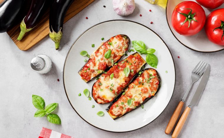 Berenjenas a la siciliana Una receta simple y deliciosa en pocos minutos. Foto: Shutterstock