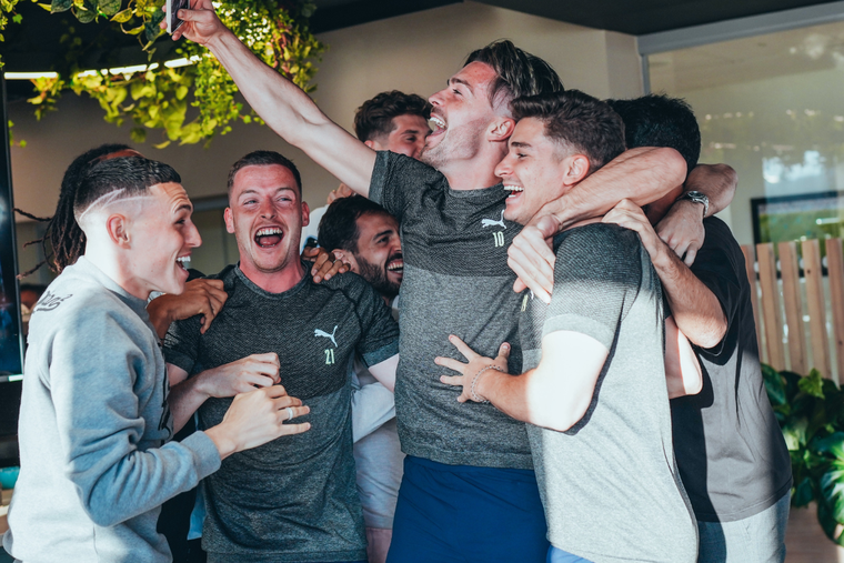 Julián, Grealish y Foden, como locos con el título del Manchester City en la Premier League Foto: Manchester City