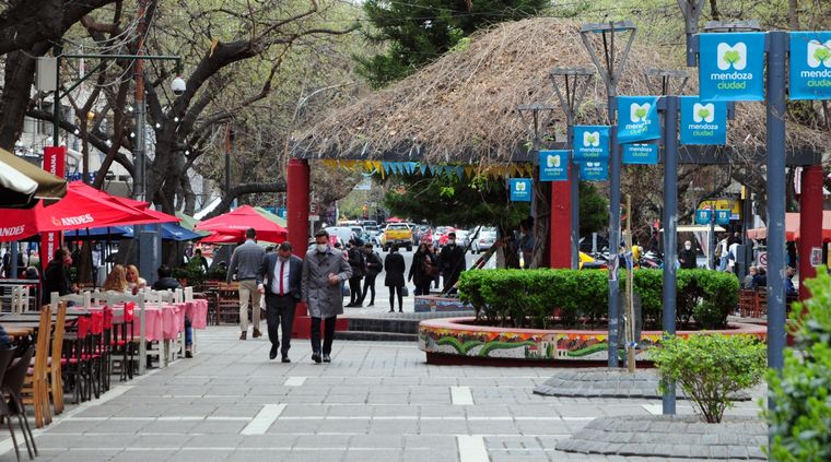 La temperatura mínima del sábado será de 8º Foto: ALF PONCE MERCADO / MDZ