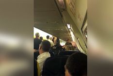 pelea en un avion obliga a realizar un aterrizaje de emergencia