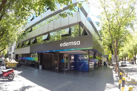 Edemsa continúa este martes con las tareas de mantenimiento en la provincia. Edemsa continúa este martes con las tareas de mantenimiento en la provincia.