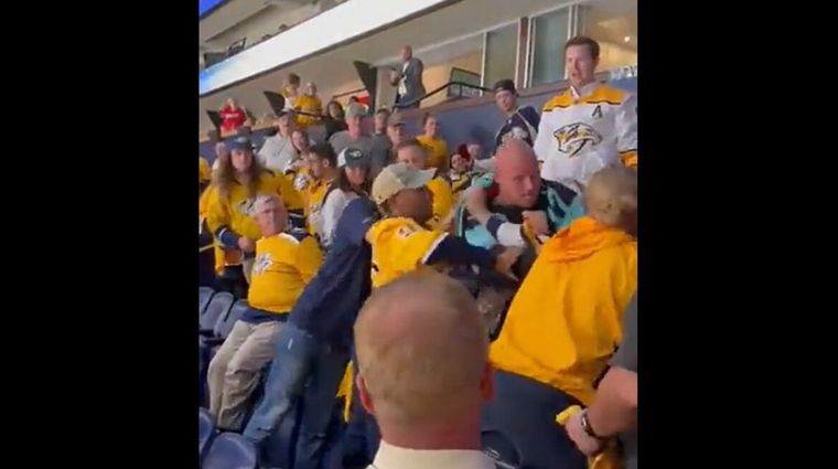 Captura de parte de la pelea. Foto: Captura de pantalla.