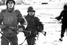 El armamento utilizado en ambos bandos de la Guerra de Malvinas fue un factor determinante, no solo para el propio conflicto donde se utilizó, sino en guerras a futuro por las enseñanzas militares que dejó.
