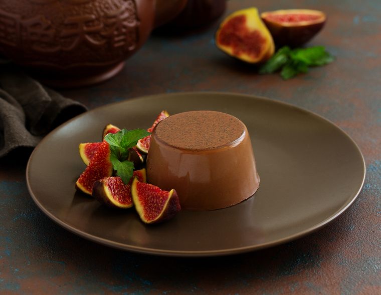 Lleva esta receta de flan de chocolate a tu mesa y todos te amarán.