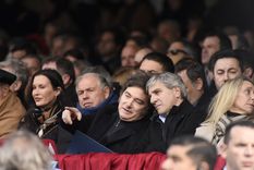 Javier Milei y el ministro de Economía, Luis Caputo, en el acto inaugural de la Exposición Rural 2025.