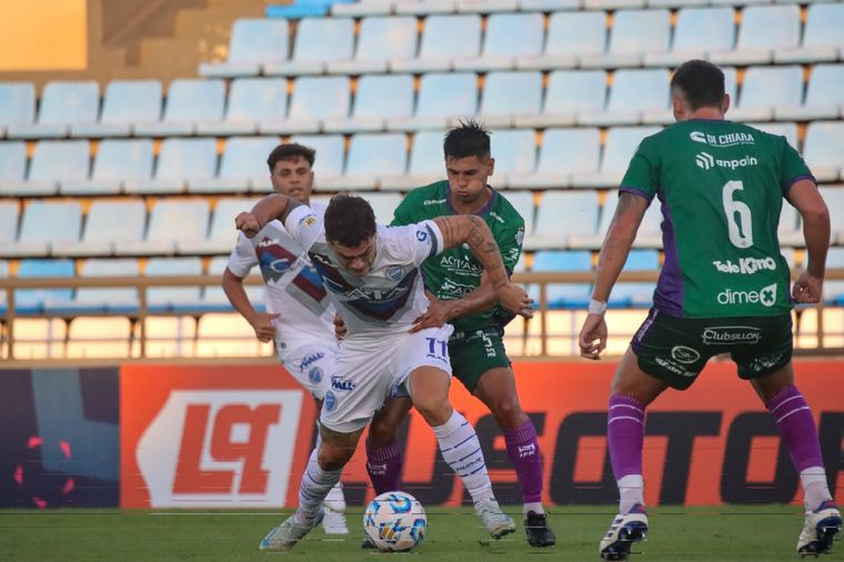 Excursionistas dio la gran sorpresa: dejó a Godoy Cruz sin Copa Argentina. Foto: @ClubGodoyCruz