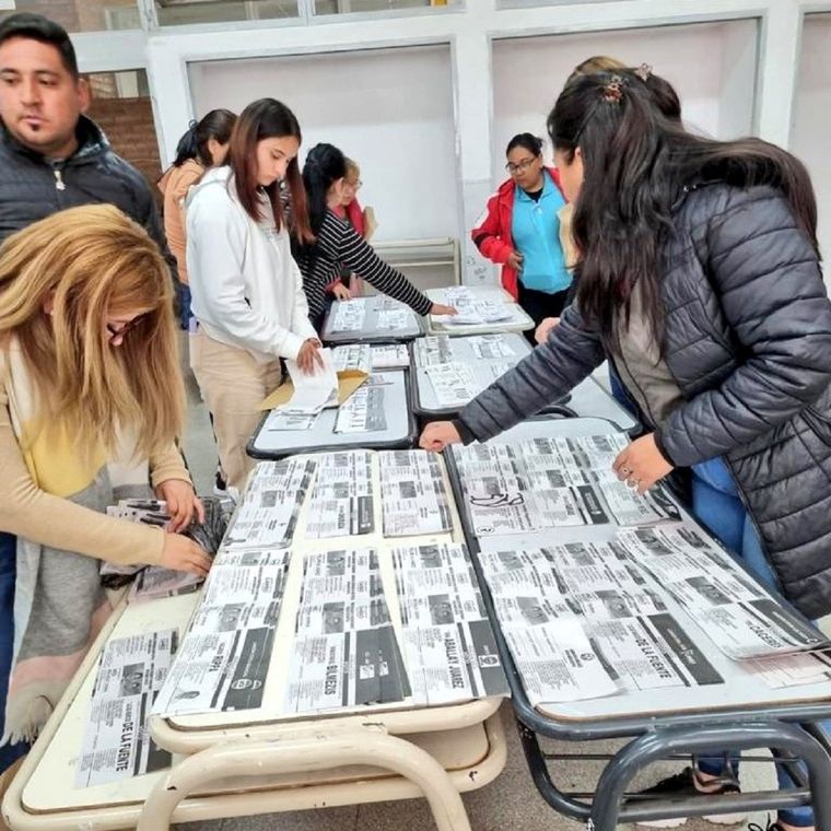 La Rioja elige gobernador este domingo Foto: Twitter Mariana Juri