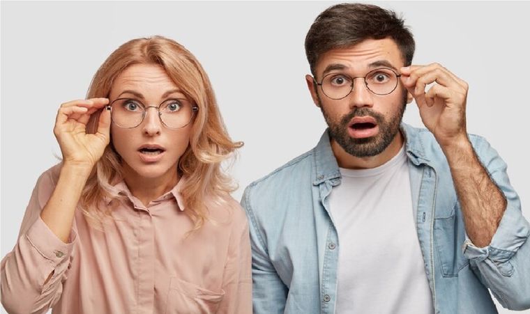 Este es el truco infalible para arreglar tus lentes sin gastar de más. Foto: Freepik