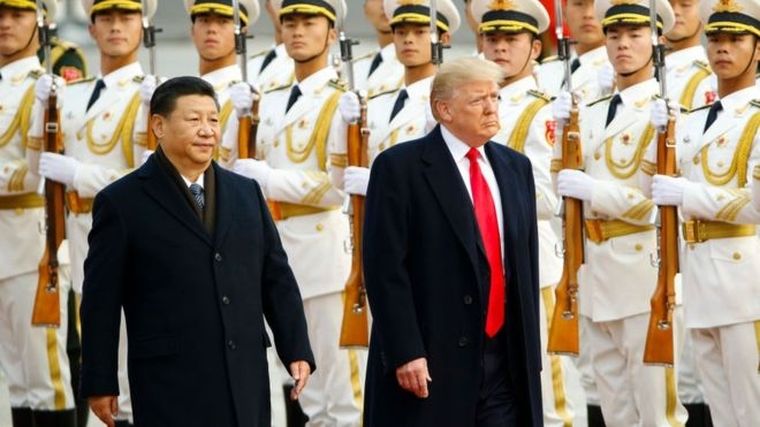 El presidente de China Xi Jinping recibió a su homólogo estadounidense Donald Trump en noviembre de 2017. Ese año Estados Unidos todavía era el país con más puestos diplomáticos.
