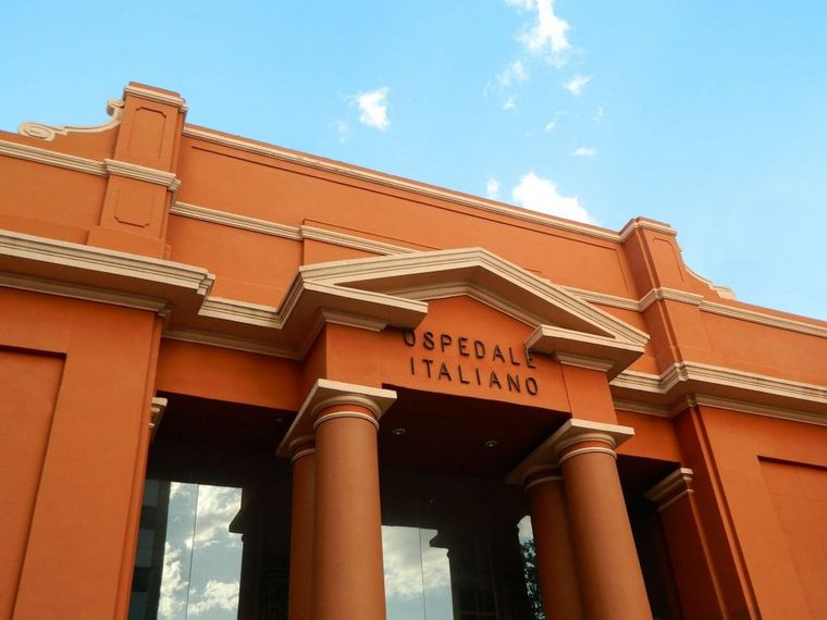 Un hombre de 70 años sufrió la amputación de su pene y testículos luego de, aparentemente, haber sido atacado por su perro en su casa Foto: Facebook Hospital Italiano