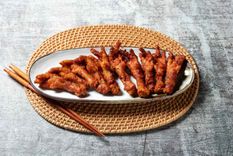 Las patas de pollo son fuente de colágeno.