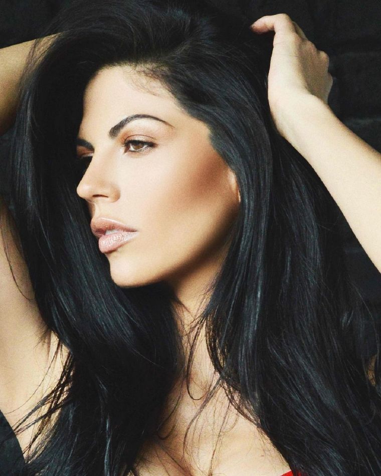 África Zavala posee millones de seguidores en las redes sociales. Foto: Instagram