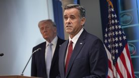John Ratcliffe voló a La Habana este jueves para reunirse con autoridades cubanas. John Ratcliffe voló a La Habana este jueves para reunirse con autoridades cubanas.