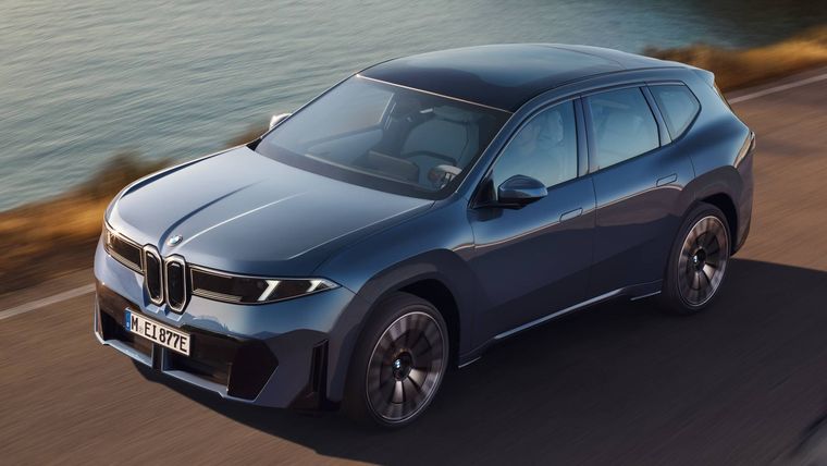 BMW iX3 2026: autonomía de 805 km y nuevo diseño SUV
