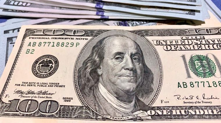 El dólar turista funciona desde octubre del año pasado. Foto: ALF PONCE MERCADO / MDZ