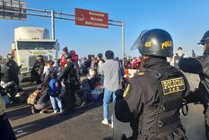 Los gobiernos de la región intentan encontrar una solución para los migrantes Foto: Twitter Diario El Peruano