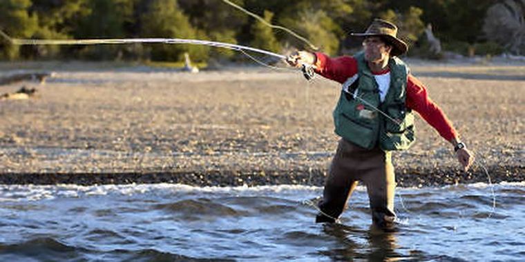 Crece la pesca con mosca. Foto: MDZ