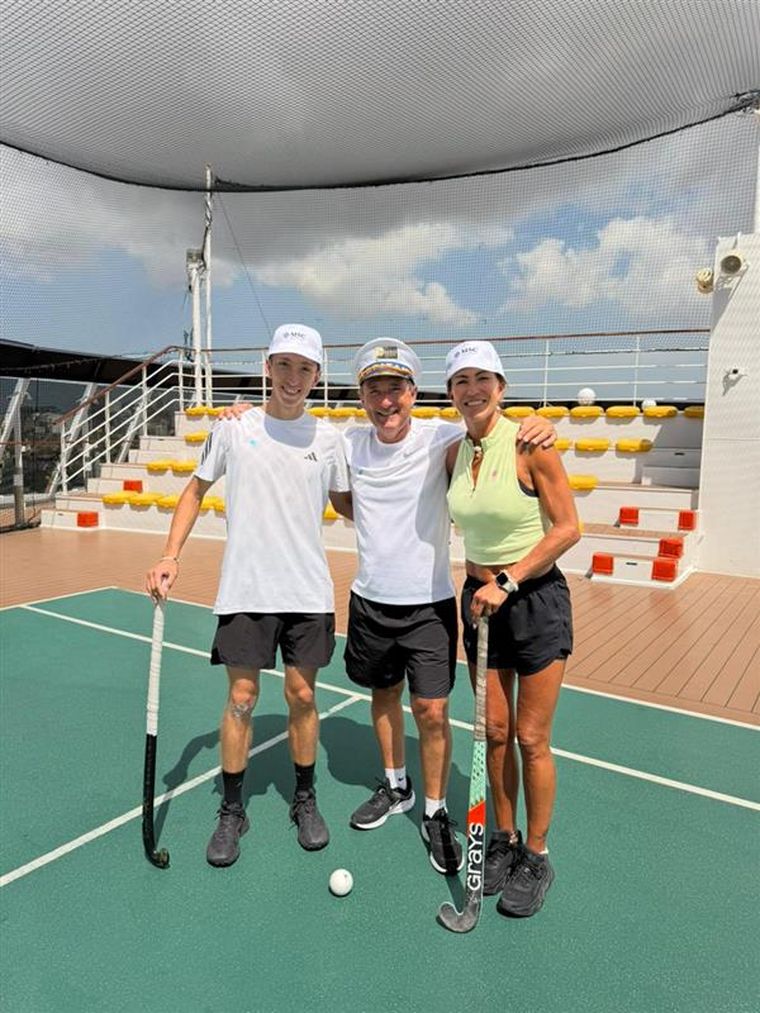 Referentes del hockey argentino darán clínicas deportivas abordo del crucero. Referentes del hockey argentino darán clínicas deportivas abordo del crucero.