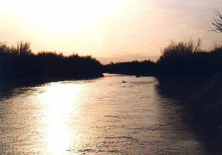El convenio establece que el excecdente en las aguas del Atuel se compartan con La Pampa.