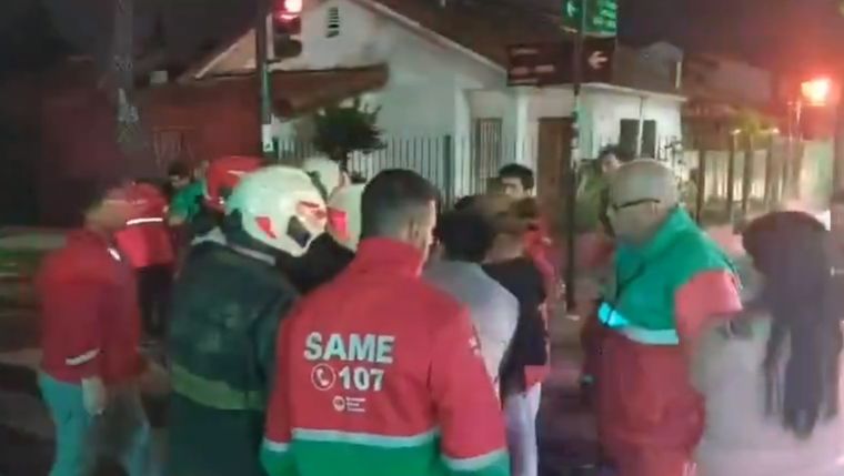 Por el accidente en Saavedra hubo cinco heridos. Foto: Captura de video