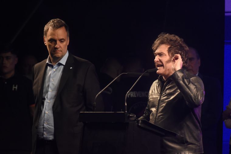 El vocero presidencial y candidato a legislador porteño, Manuel Adorni, dará a conocer una nueva medida del Gobierno de cara a las elecciones porteñas del domingo. Foto: Juan Mateo Aberastain/MDZ