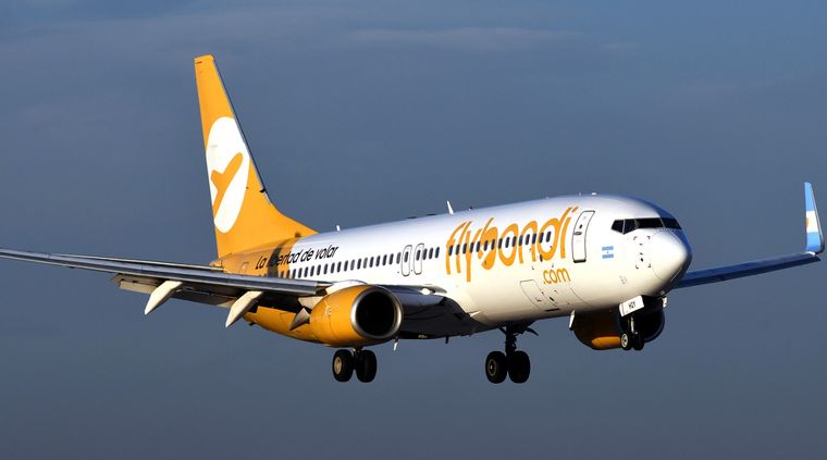 La aerolínea low cost Flybondi ha salido a cuestionar los cambios recientes en la política aerocomercial. Foto: Archivo