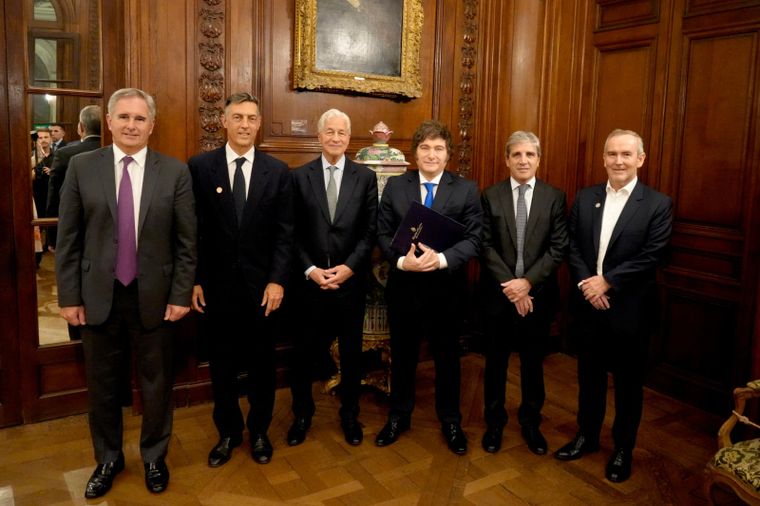 Javier Milei junto al banquero Jamie Dimon