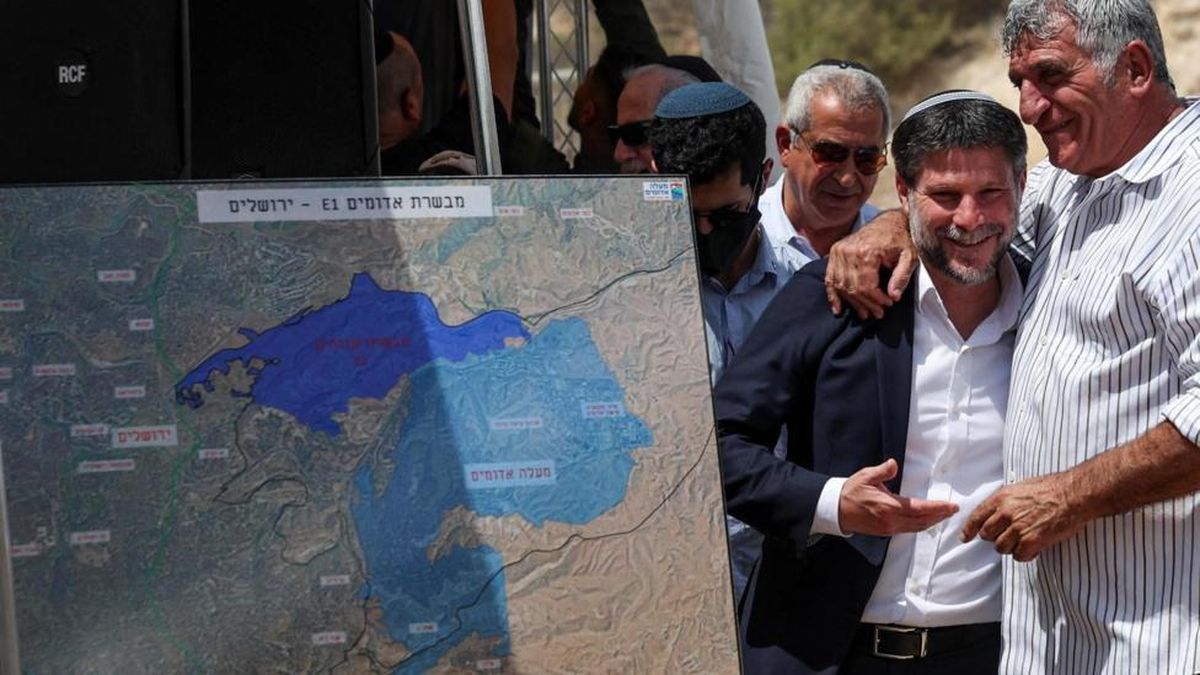 "El plan enterrará la idea de un Estado palestino": el anuncio del ministro de Finanzas de Israel para expandir los asentamientos de colonos judíos