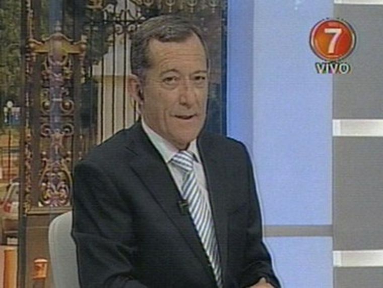 Ricardo inició su primera tanda de madrugadores en el 7. Foto: Captura TV