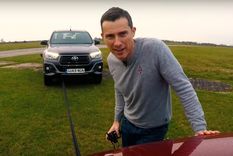 video: ¡una toyota hilux arrastra a una clase x y a una isuzu d-max!