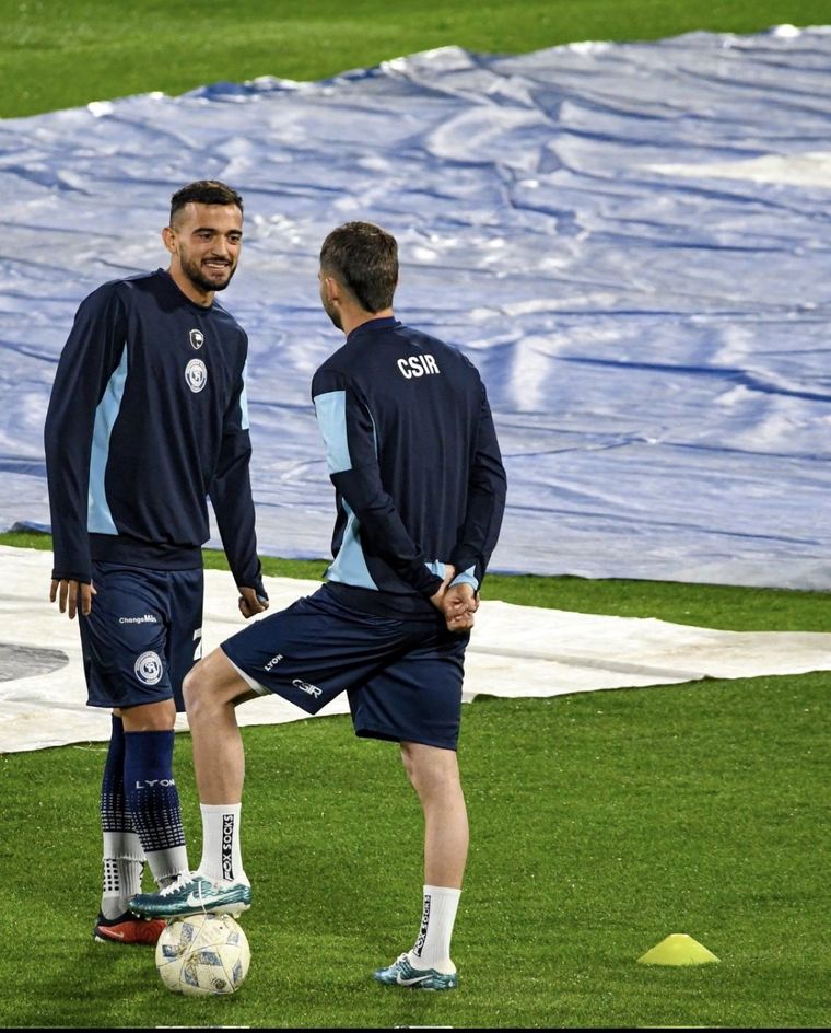 Los dos referentes del ascenso del CSIR son muy queridos por los hinchas. Foto: X Diego Tonetto