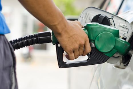 Con estos seis consejos vas a gastar menos combustible