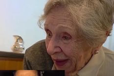 Una abuela se reencontró gracias a la inteligencia artificial (IA) con la imagen animada de su esposo fallecido hace más de tres décadas. Su reacción fue emocionante.