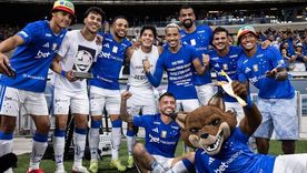 Cruzeiro viaja a Buenos Aires con dos bajas de peso antes de enfrentar a Boca. Cruzeiro viaja a Buenos Aires con dos bajas de peso antes de enfrentar a Boca.