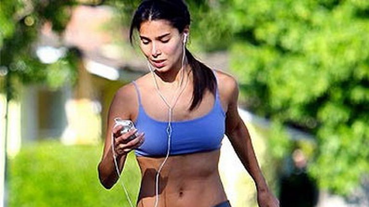 El ejercicio que supera a la caminata y transforma tu cuerpo en solo 30 minutos