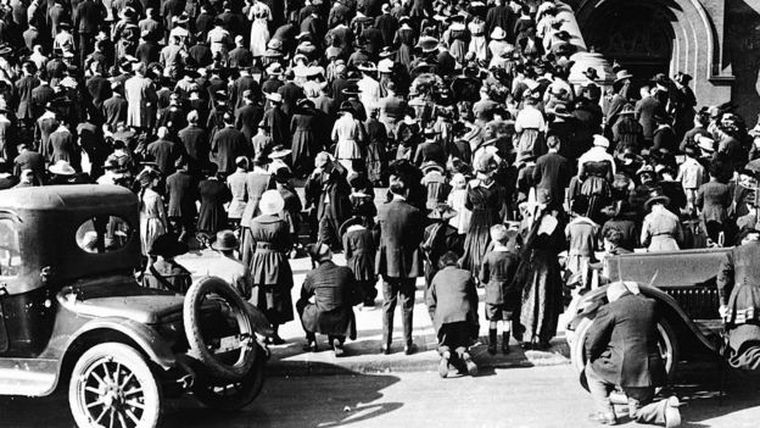 El distanciamiento social demostró ser extremadamente importante en la pandemia de gripe de 1918.