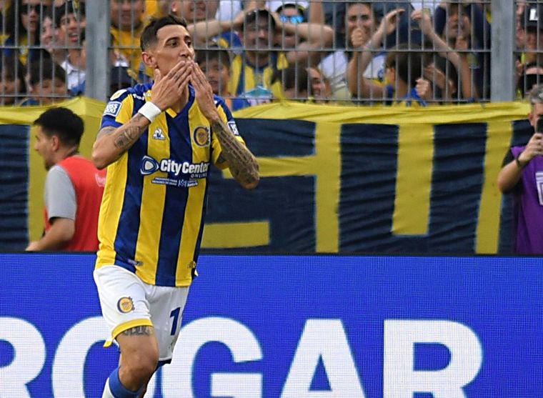 Di María marcó un golazo que generó polémica.