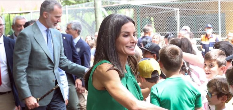 Las princesas de España cumplen sus roles a la perfección. Foto: Twitter @CasaReal