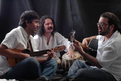 MDZol | Miles de años brindará música étnica en la Peatonal  Sarmiento. Foto: Prensa